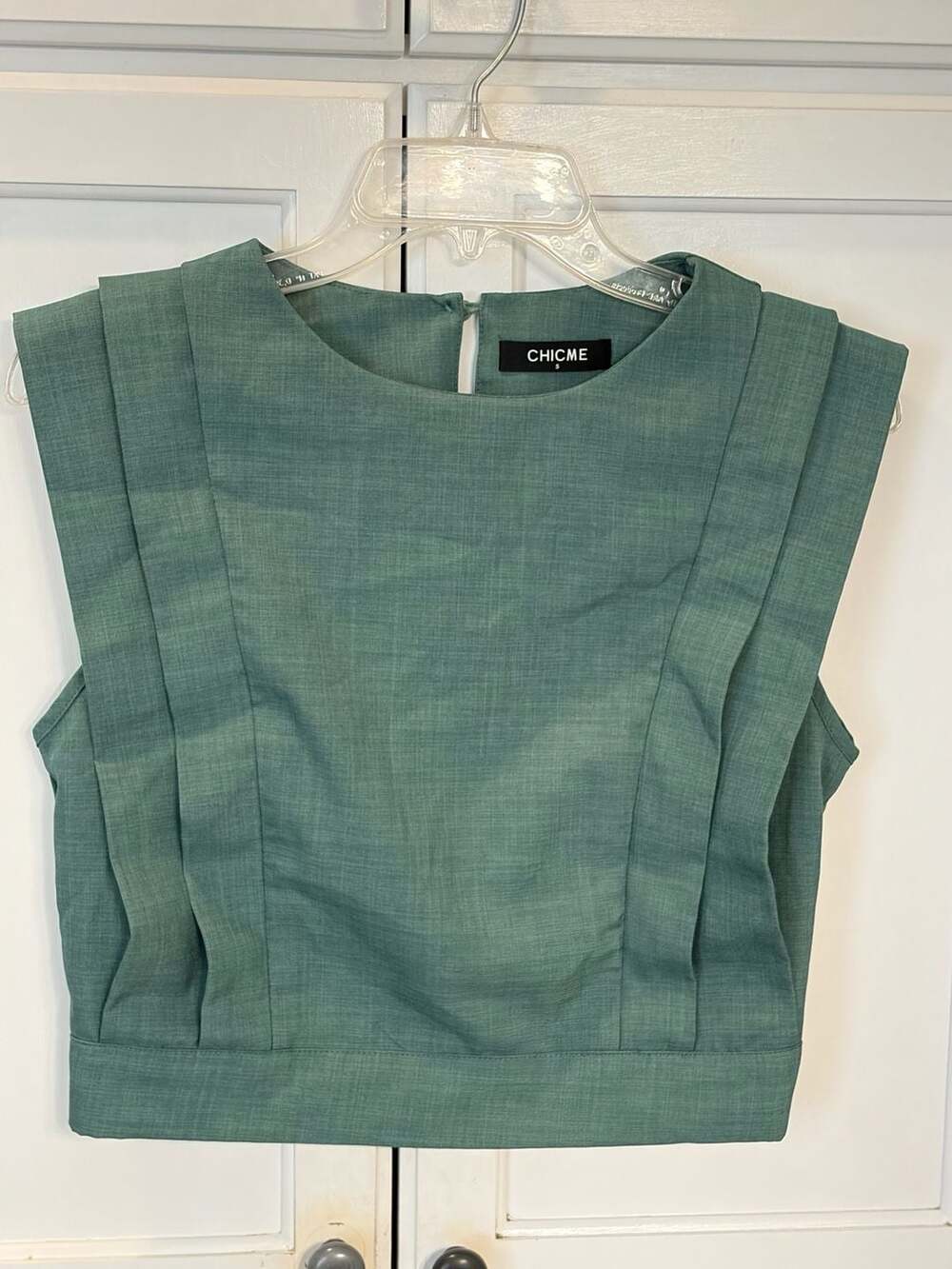 CHICME Sage Green Structured Shoulder Crop Top Size Small Minimalist